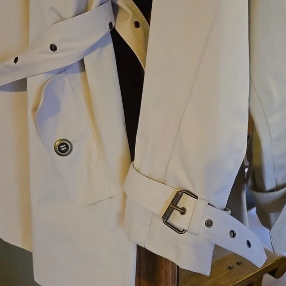 Trench Coat - double-breasted, khaki - Picture 3 of 6